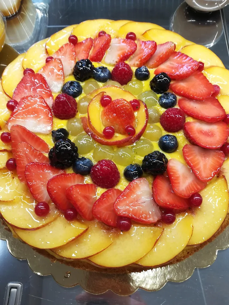 Torta fresca personalizzata e artigianale del Forno di Pollone Walter